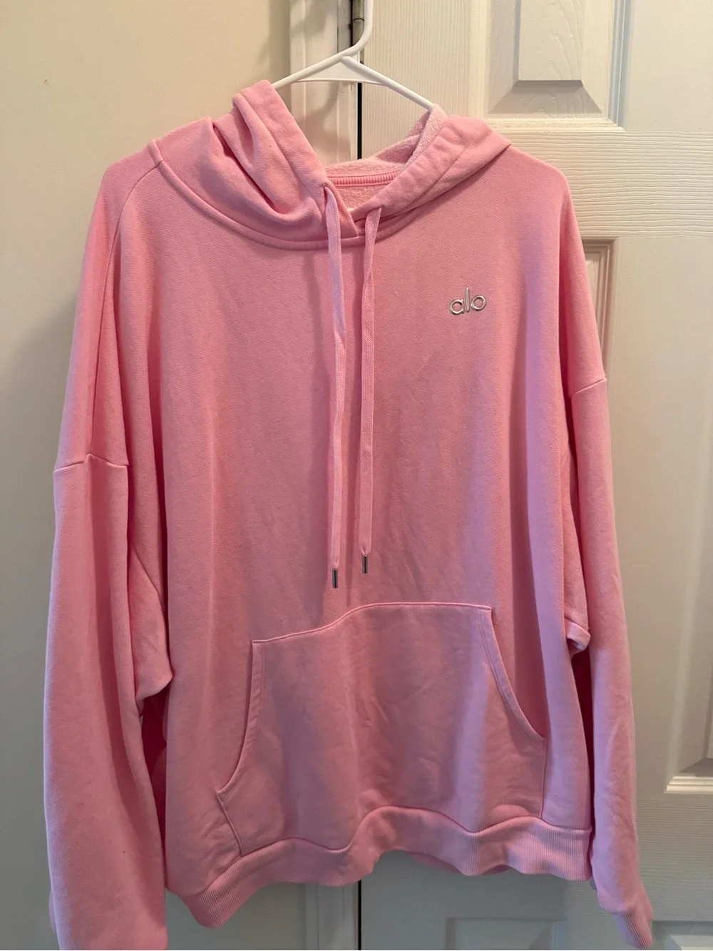 ALO Yoga Women’s Pink Hoodie